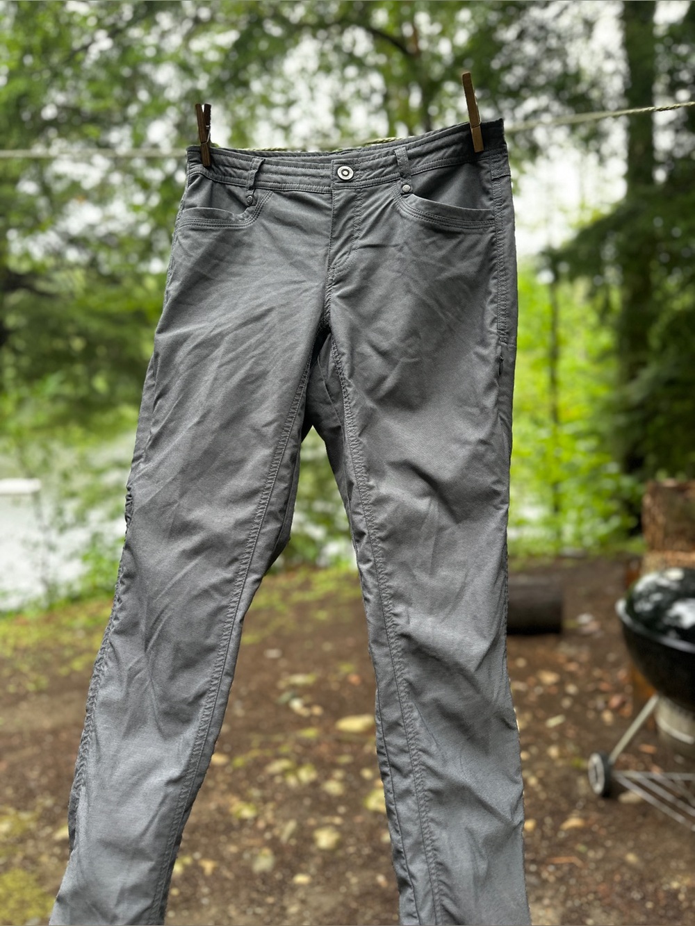 Kuhl Women's Gray Athletic Pants.